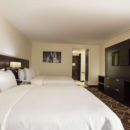 Hotel Doubletree By Hilton Toluca Zewnętrze zdjęcie