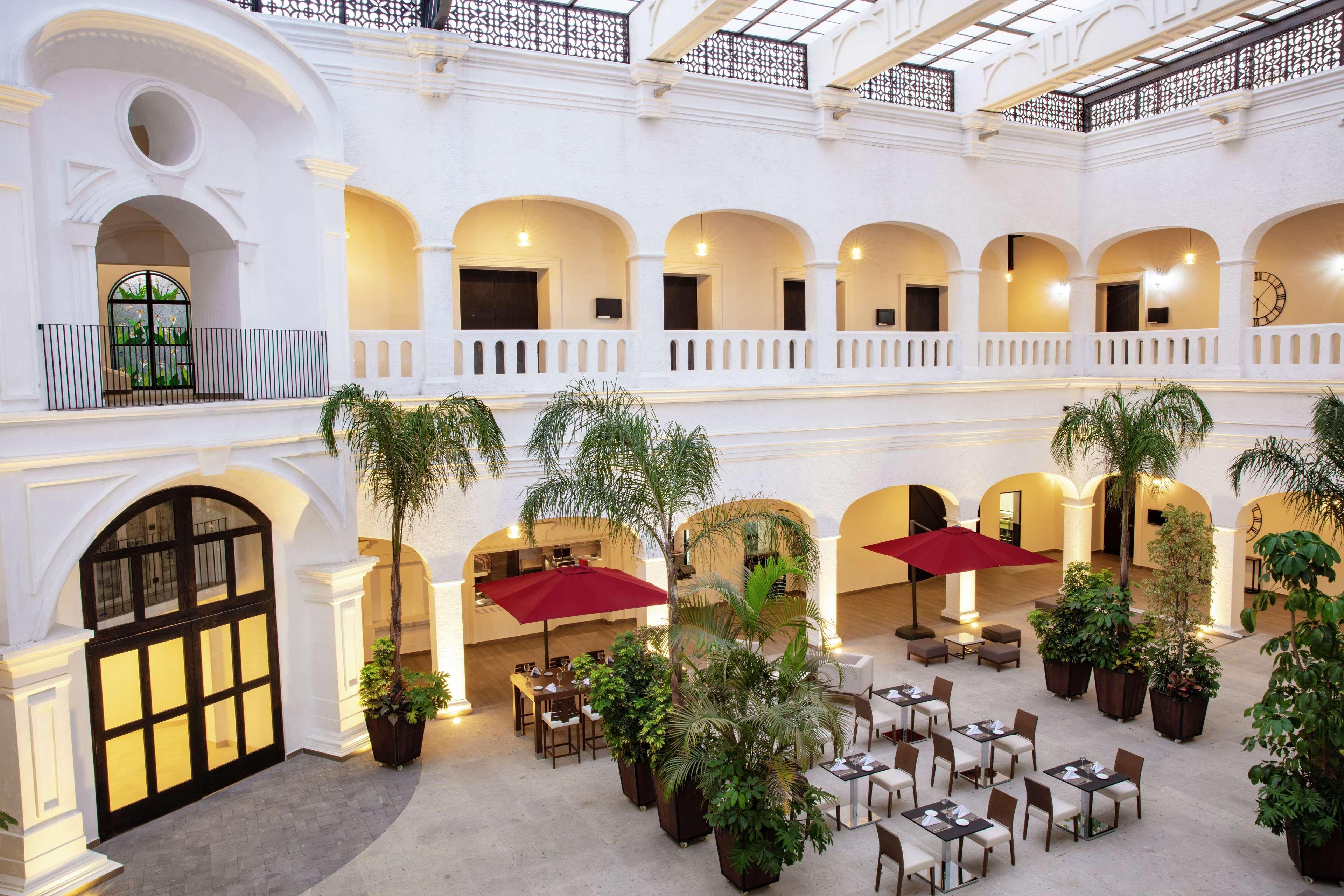 Hotel Doubletree By Hilton Toluca Zewnętrze zdjęcie