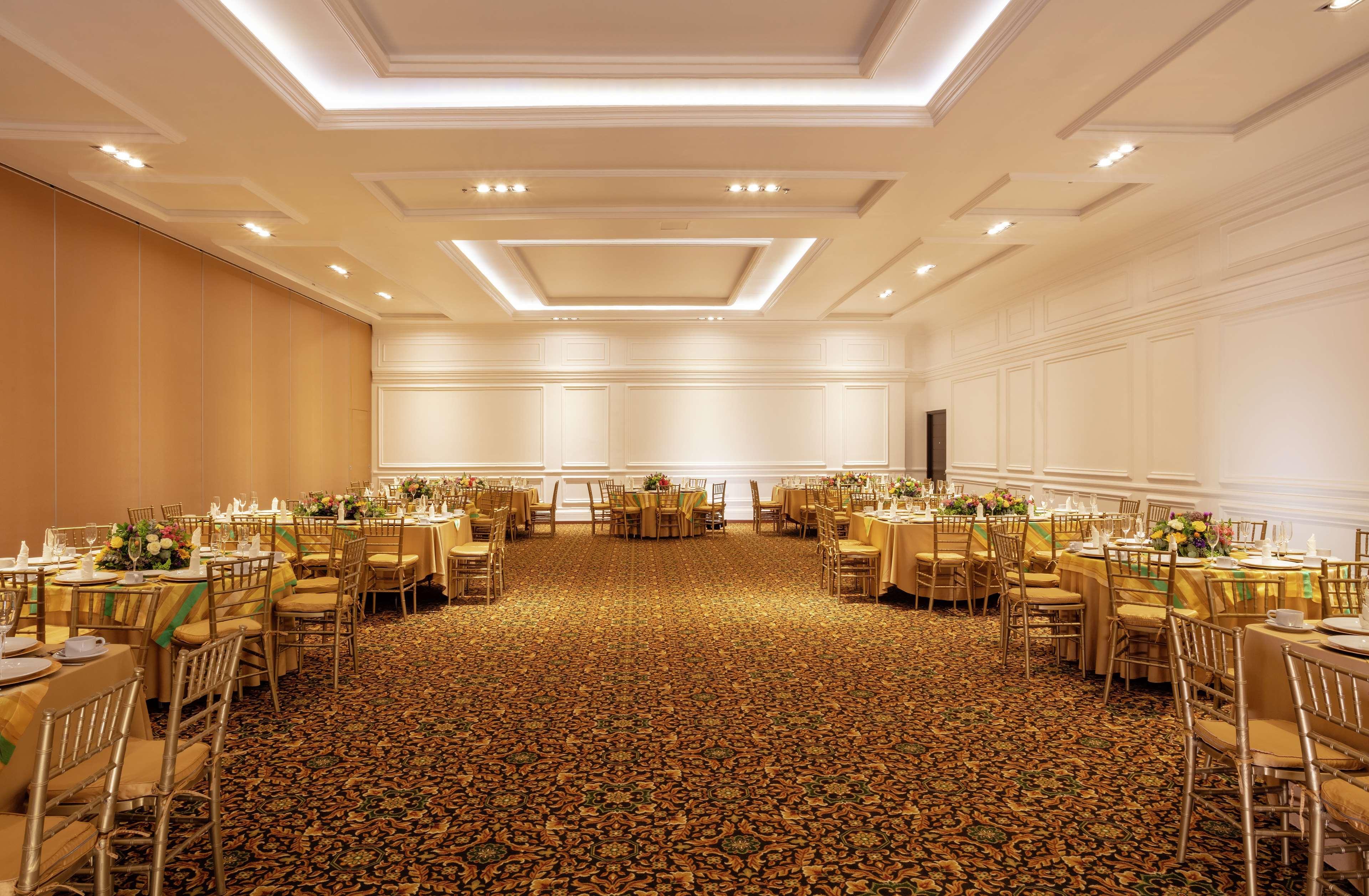 Hotel Doubletree By Hilton Toluca Zewnętrze zdjęcie