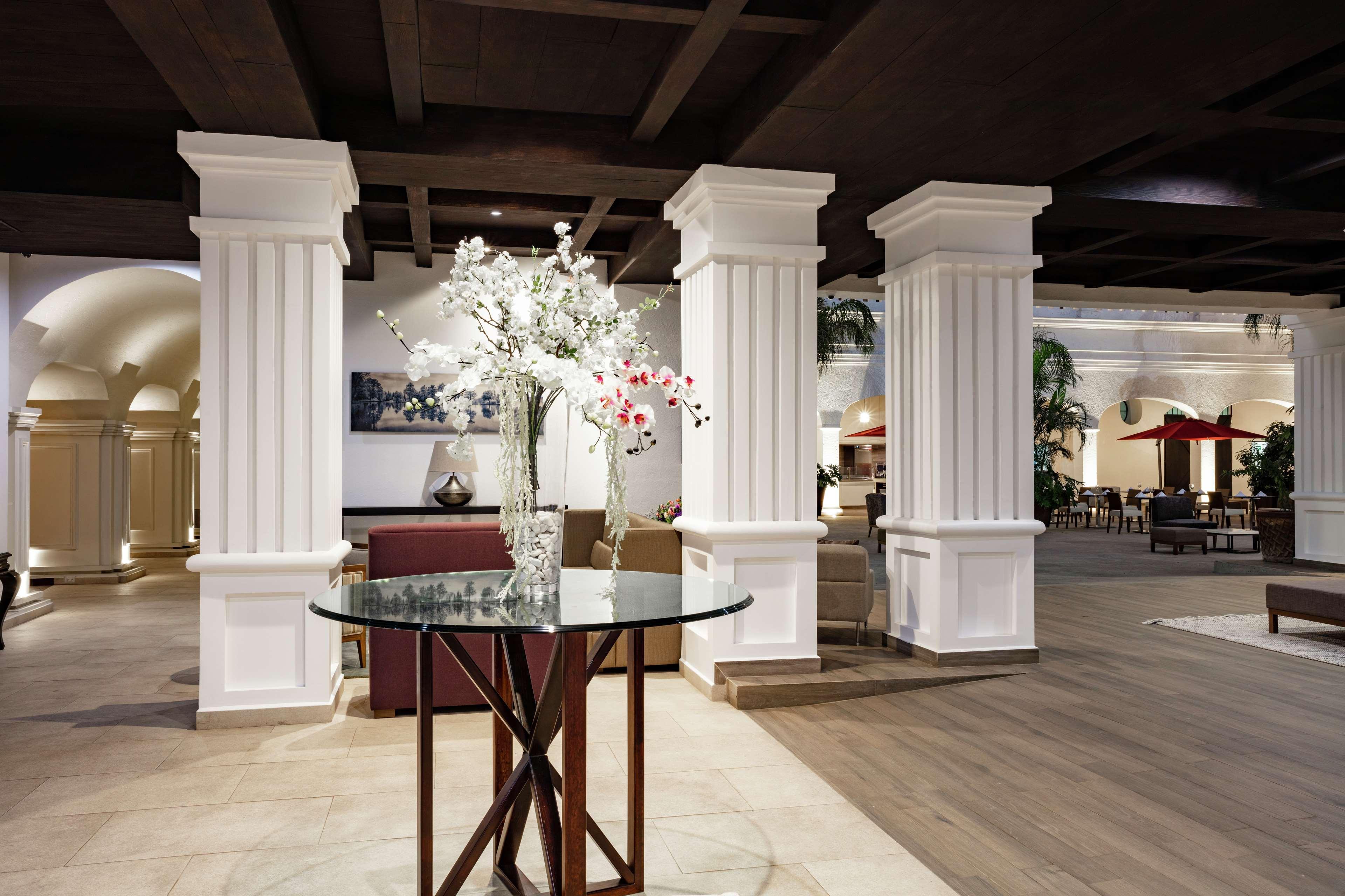 Hotel Doubletree By Hilton Toluca Zewnętrze zdjęcie